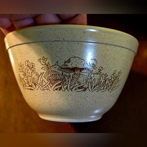 Vintage Pyrex Forest Fancies Mushroom 401 1.5 pint mixing bowl